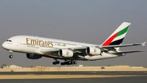 آیا خط هوایی Emirates واقعا به مردم بلیط پرواز رایگان میدهد؟