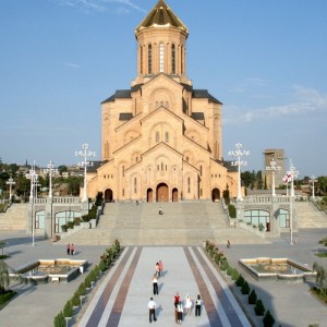 متوسط و حداقل دستمزد در گرجستان