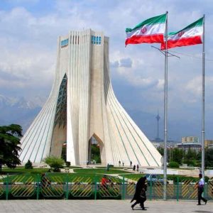 آن چیزی که گردشگری در ایران را تهدید میکند «سیل» نیست!