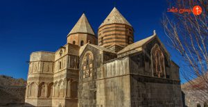 معرفی قره کلیسا + عکس، آدرس و هرآنچه قبل از رفتن لازم است بدانید