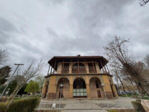 کاخ چهلستون قزوین ،کاخی متعلق به پادشاهان صفوی